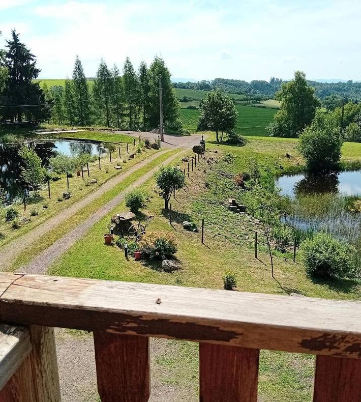 Location de vacances pour 15 personnes, avec vue et jardin à Saint-Bresson - 3