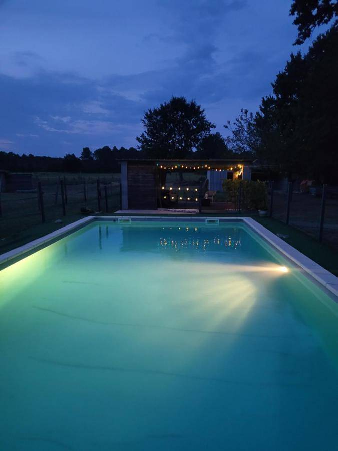 Location de vacances pour 2 personnes, avec piscine ainsi que jardin et vue à Montech - 2