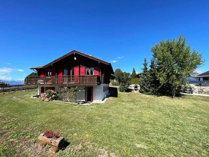 Gîte pour 6 personnes, avec jardin dans Nax - 2