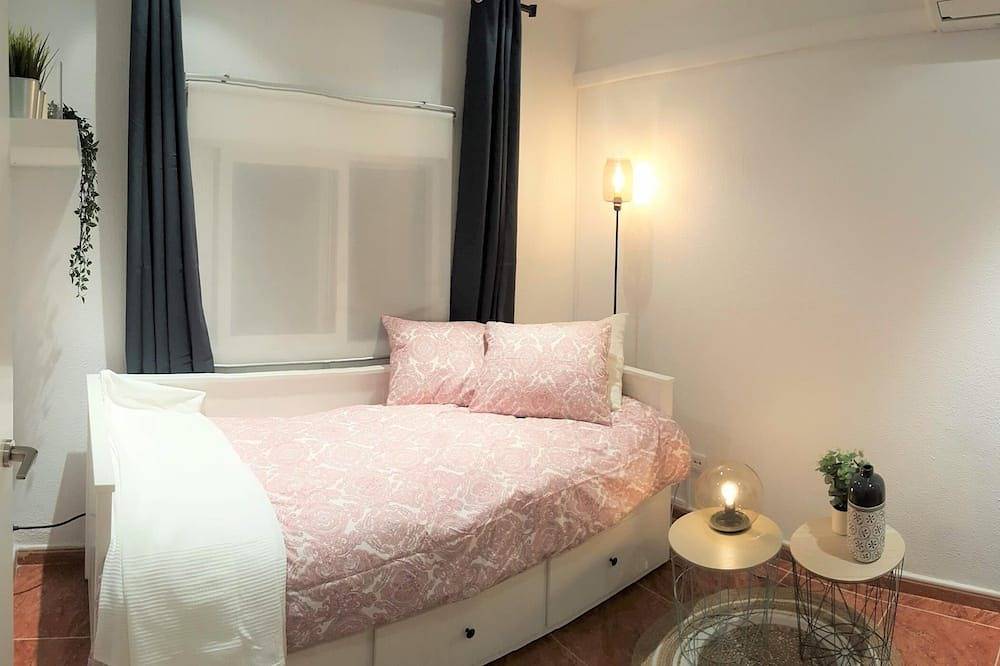 Apartamento entero, C1 Casa del Castillo by Naturadrada in La Adrada, Provincia de Ávila