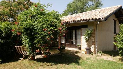 Gîte pour 2 personnes, avec piscine et jardin dans le Tarn-et-Garonne