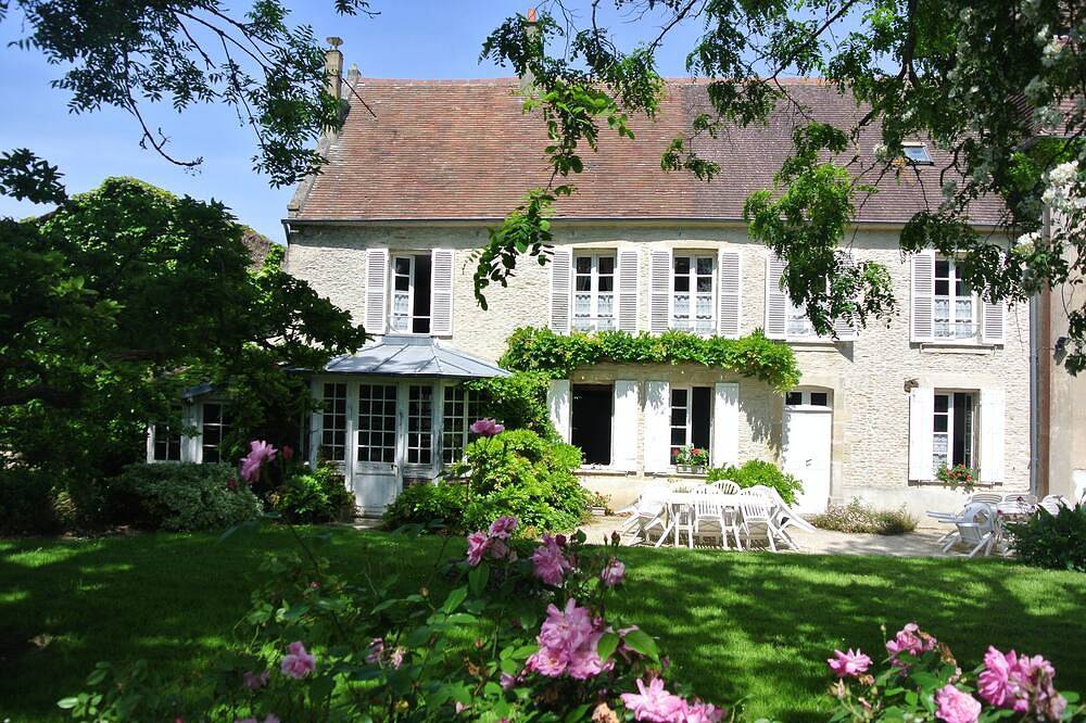 Grand gîte avec jardin entre Caen et la mer, proche des plages du débarquement in Colleville-Montgomery, Région de Caen