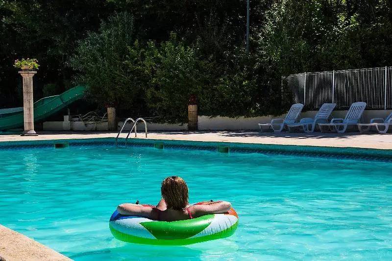 Chalet Eden 3 estancias 5 personas Climatizado in Badefols-sur-Dordogne, Périgord Pourpre