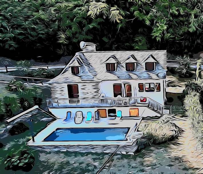 Location de vacances pour 4 personnes, avec Balcon et Terrasse ainsi que Jardin et Piscine à Cassaniouze