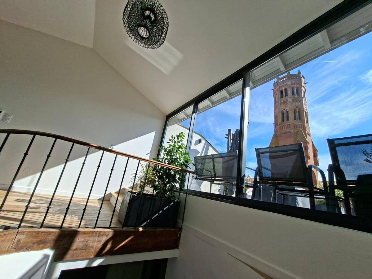 Appartement entier, Stelina Altana - Duplex - Terrasse - Balnéo - Climatisation - Hypercentre in Villeneuve-sur-Lot, Quercy