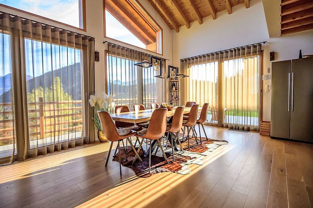 La Luna by Interhome in Ovronnaz, Chamoson
