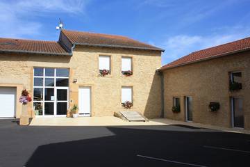 Chambre d’hôte pour 3 personnes, avec sauna ainsi que jardin et jacuzzi dans Meurthe-et-Moselle