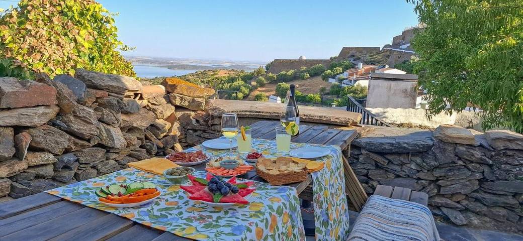 Casa rural para 4 personas, con Terraza además de Piscina y Vistas al lago en Monsaraz - 4