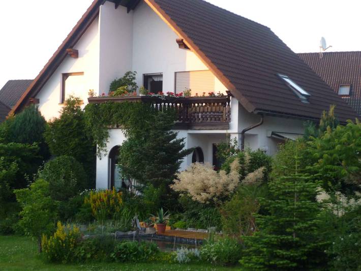 Ferienwohnung für 5 Personen, mit Balkon und Garten im Erzgebirge