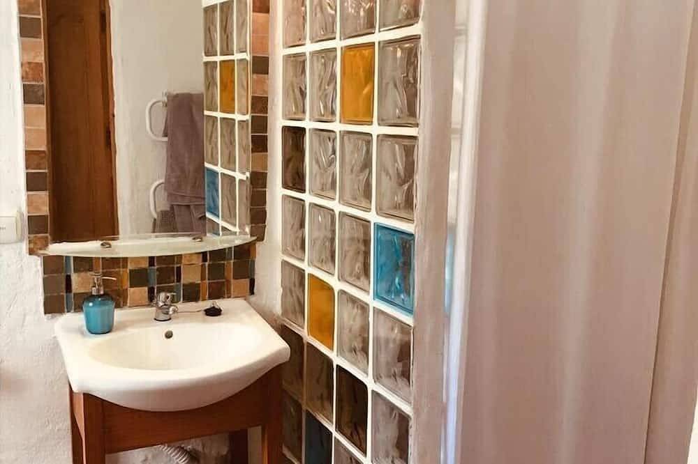 Cosy townhouse with patio in Alhama de Granada, Granada Province