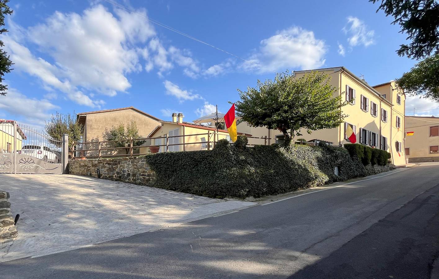 Appartamento di lusso con piscina, giardino, parcheggio e internet in Cortona, Provincia di Arezzo