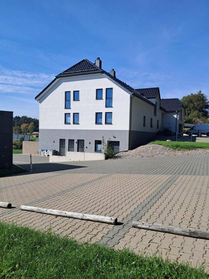 Single Room with Bathroom in St. Vith, Hautes Fagnes