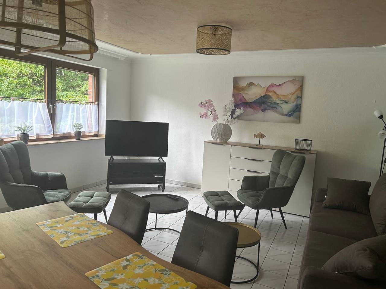 Ganze Wohnung, Apartment „Grenzland“ mit Balkon und Wlan in Herzogenrath, Rheinland