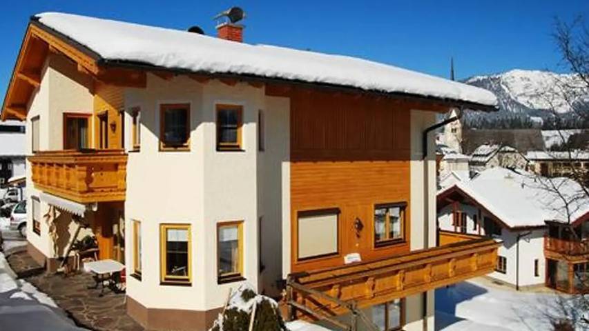 Ferienwohnung für 4 Personen, mit Garten und Sauna im Salzkammergut