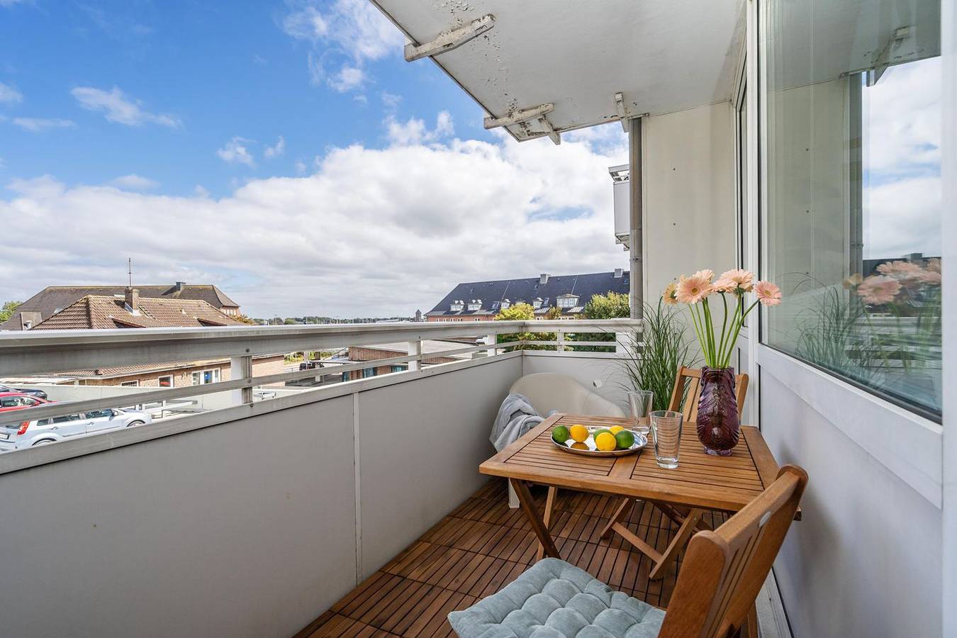 Ganze Wohnung, Modernes und zentrales App. mit Balkon, Pkw-Stellplatz, Wlan. Haustiere erlaubt. in Westerland, Sylt (Gemeinde)