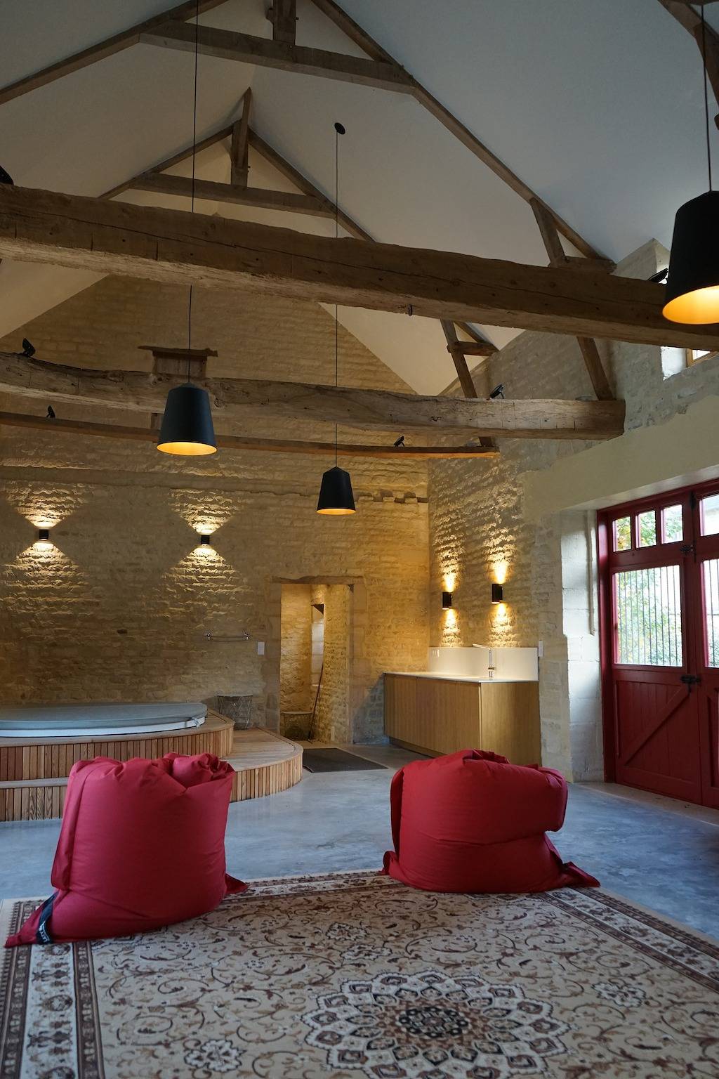 Maison de vacances « Le Pressoir » avec vue sur le lac, terrasse privée et Wi-Fi in Lantheuil, Région de Caen