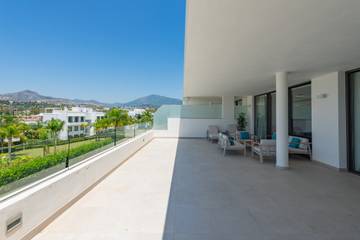 Vakantieappartement voor 8 Personen in Urbanizacion cataleya, Estepona, Afbeelding 2