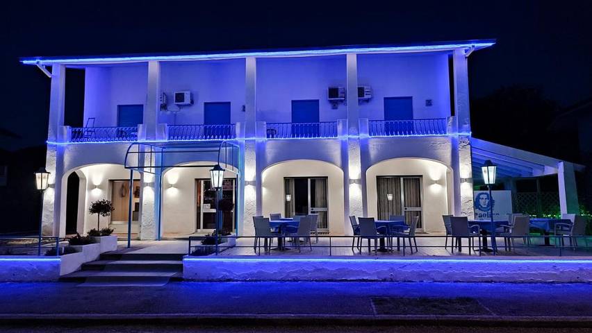 Hotel für 2 Personen, mit Terrasse, mit Haustier in Misano Adriatico
