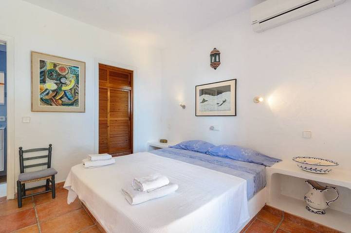 Einzigartiger Panoramablick für diese Villa mit 6 Schlafzimmern und 6 Bädern in Es Cubells, Sant Josep de sa Talaia