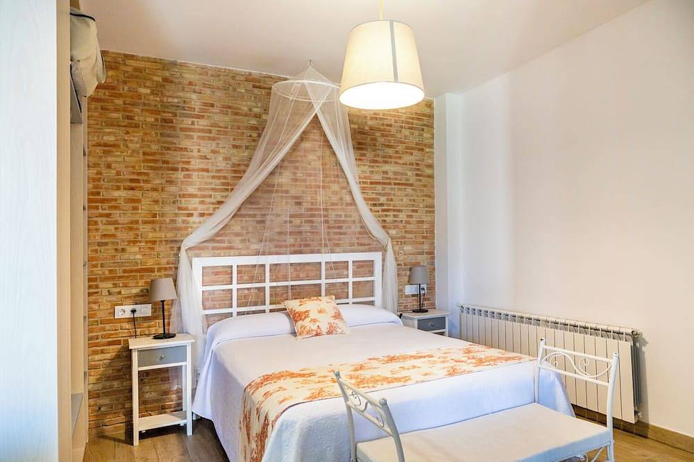 Apartamento entero, Apartamentos rurales Posada de Monfragüe. apartamento nº 1 (Estudio) in Malpartida de Plasencia, Parque Nacional de Monfragüe