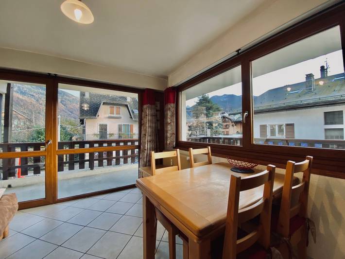 Gîte pour 5 personnes, avec Balcon dans Office De Tourisme De Samoens