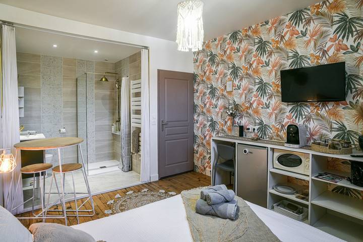 Gîte pour 2 personnes, avec jardin, adapté aux familles à Le Pin (Isère) - 4