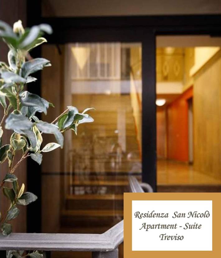 Appartement entier, Appartement 'Residenza San Nicolò Treviso' avec terrasse privée, Wi-Fi et climatisation in Trévise, Province de Trévise
