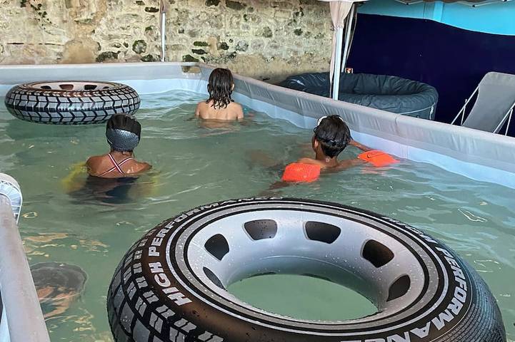 Maison de vacances pour 12 personnes, avec jacuzzi et terrasse