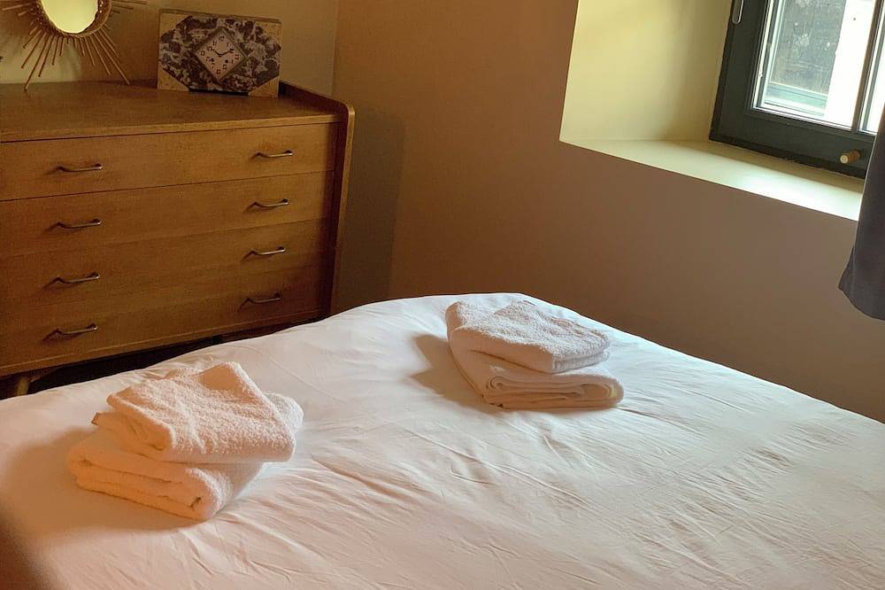 Appartement entier, Duplex Le clocher du Gîte horloger au centre de la ville haute de Saint-Flour in Saint-Flour, Région de Saint-Flour