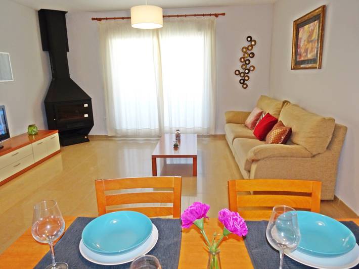 Ferienhaus für 7 Personen, mit Balkon und Garten in Oliva - 3