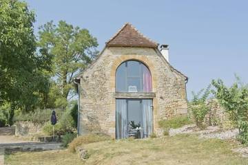 Gîte pour 2 personnes, avec jardin à Fons