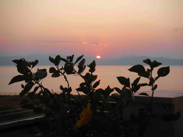 Location de vacances pour 4 personnes, avec Balcon et Terrasse ainsi que Jardin et Vue dans Agistri