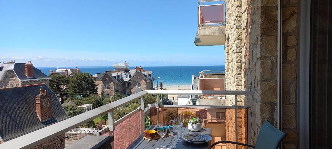 Gîte pour 2 personnes, avec balcon/terrasse et terrasse