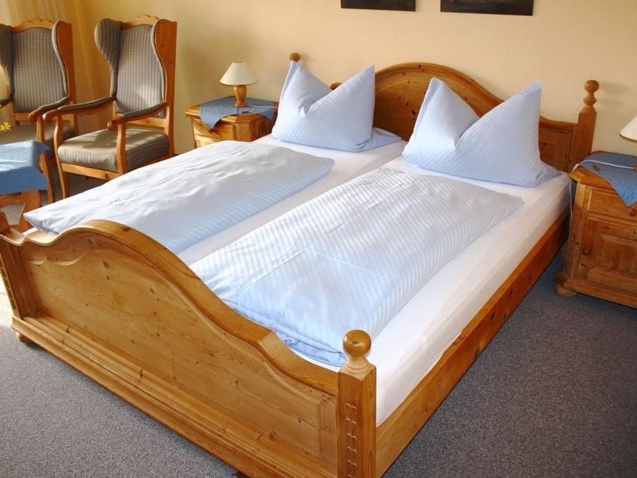 Ganze Wohnung, Appartementhaus mit Balkon und Gemeinschaftsgart in Bad Füssing, Bayerische Golf und Thermenland