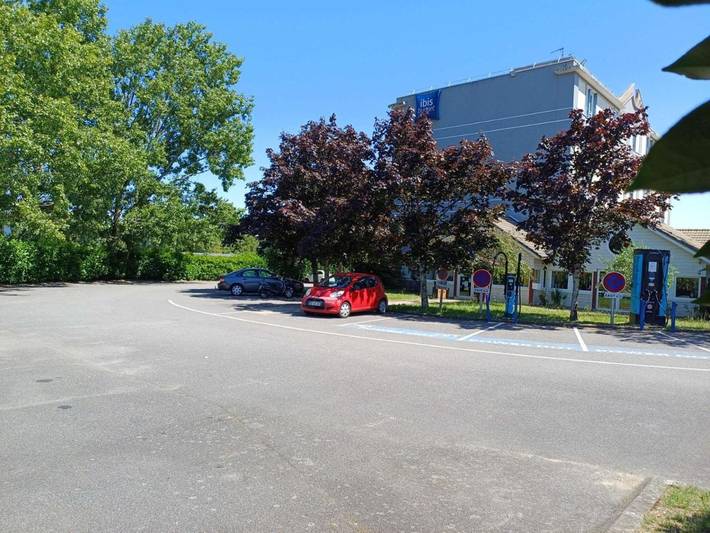 Hotel para 2 personas, con jardín y terraza - 1