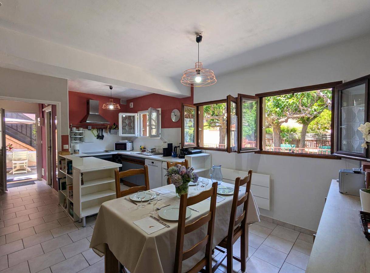 Appartement entier, Lavanda Calme et climatisé au cœur de Molitg les Bains in Molitg-les-Bains, Parc naturel régional des Pyrénées catalanes