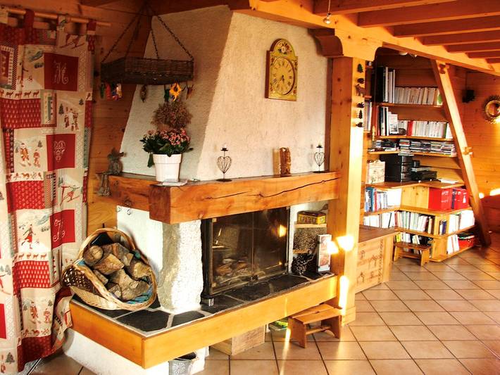 Chambre d’hôte pour 2 personnes, avec jacuzzi et sauna ainsi que jardin et piscine, animaux acceptés en Savoie - 4