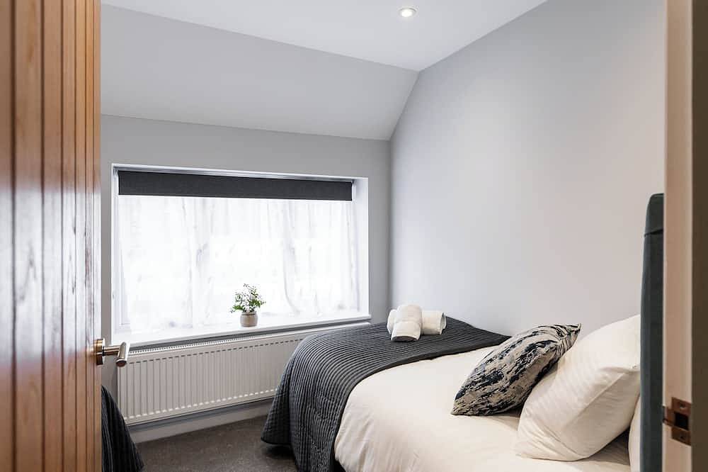 Entire apartment, New Apartment in Guildford in Guildford, Surrey