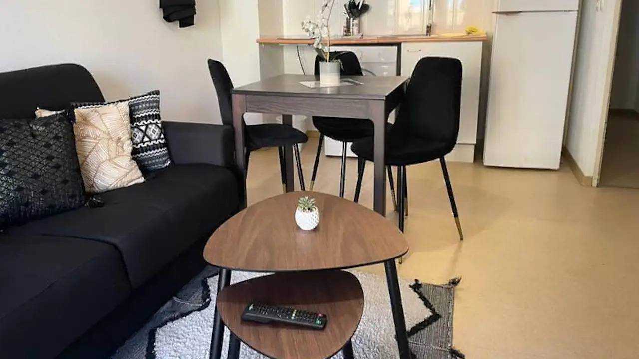Ganze Ferienwohnung, Ferienwohnung für 4 Personen (39 m²) in Avène in Avène, Lodève und Umgebung