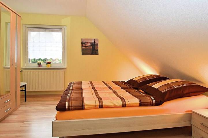 Ferienwohnung für 4 Personen, mit Balkon und Garten in Floh-Seligenthal - 3