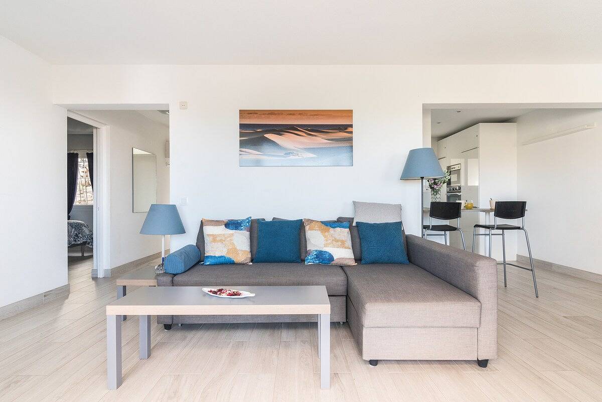 Ganze Wohnung, Ferienwohnung für 6 Personen mit Pool in San Agustin, San Bartolomé de Tirajana
