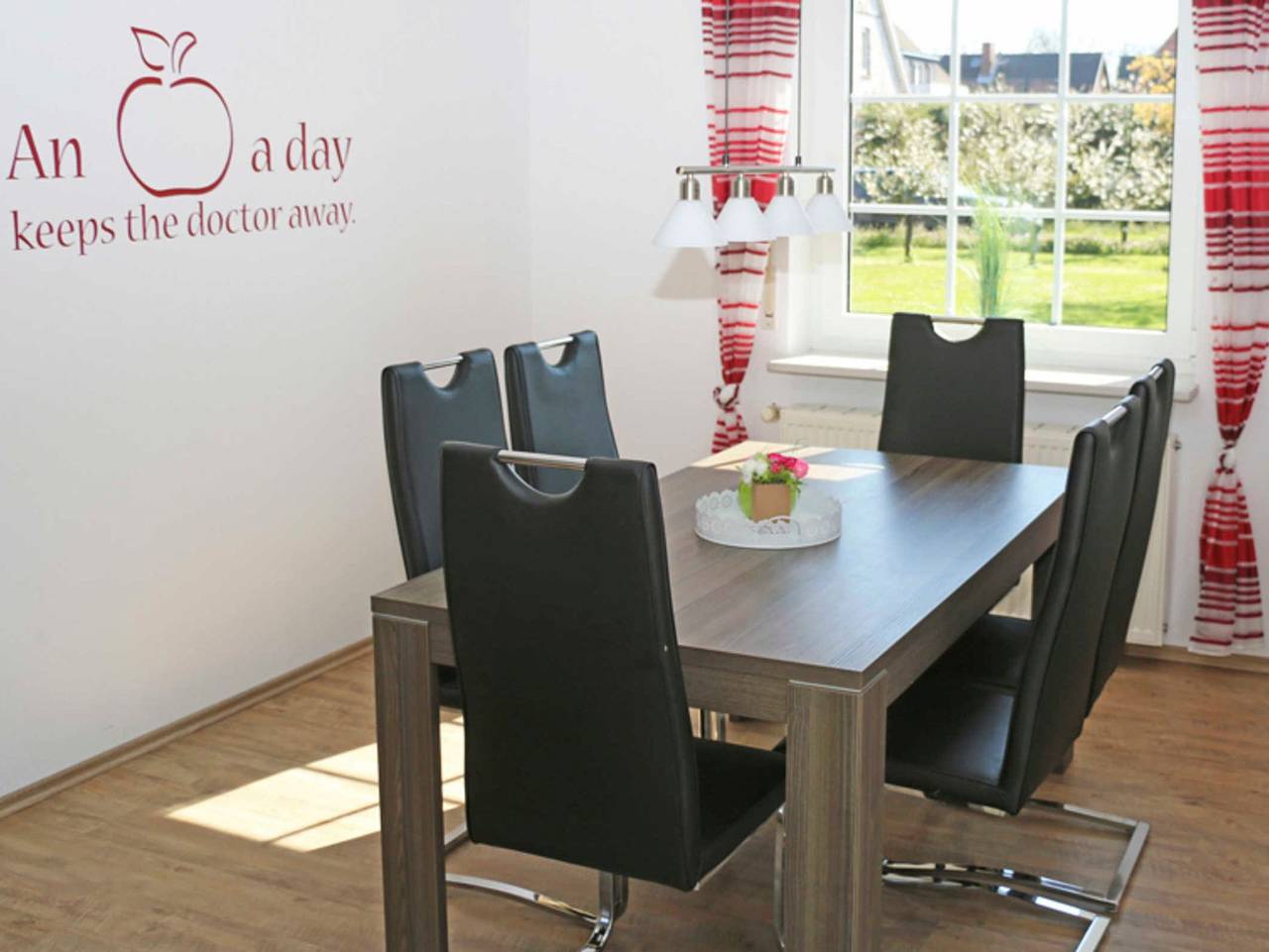 Ganze Ferienwohnung, Ferienhaus Minners - Ferienhaus/ Ferienwohnung im Obsthof in Jork, Altes Land Stade