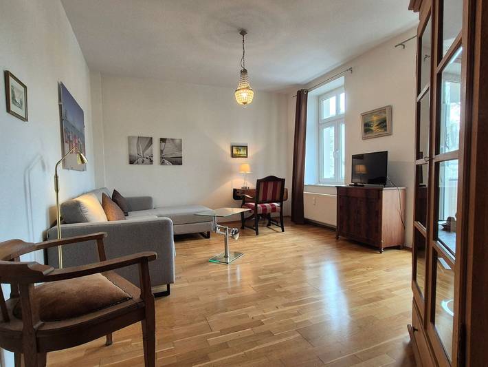 Ferienwohnung für 2 Personen, mit Balkon in Warnemünde - 2