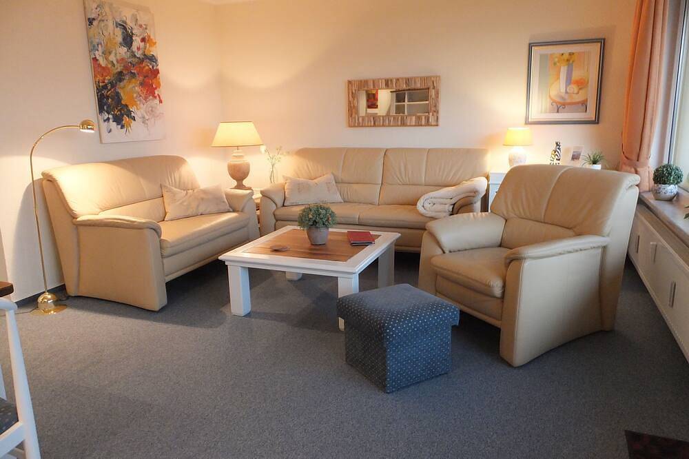 Ganze Wohnung, Holiday apartment in the Harz (\"Panoramic Hotel\", Am Kurpark 3, 38700 Hohegeiss/Braunlage) in Hohegeiß, Harzvorland