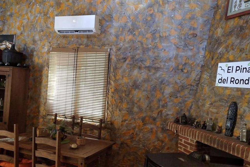Two-Bedroom House in Sotillo de la Adrada, Provincia de Ávila