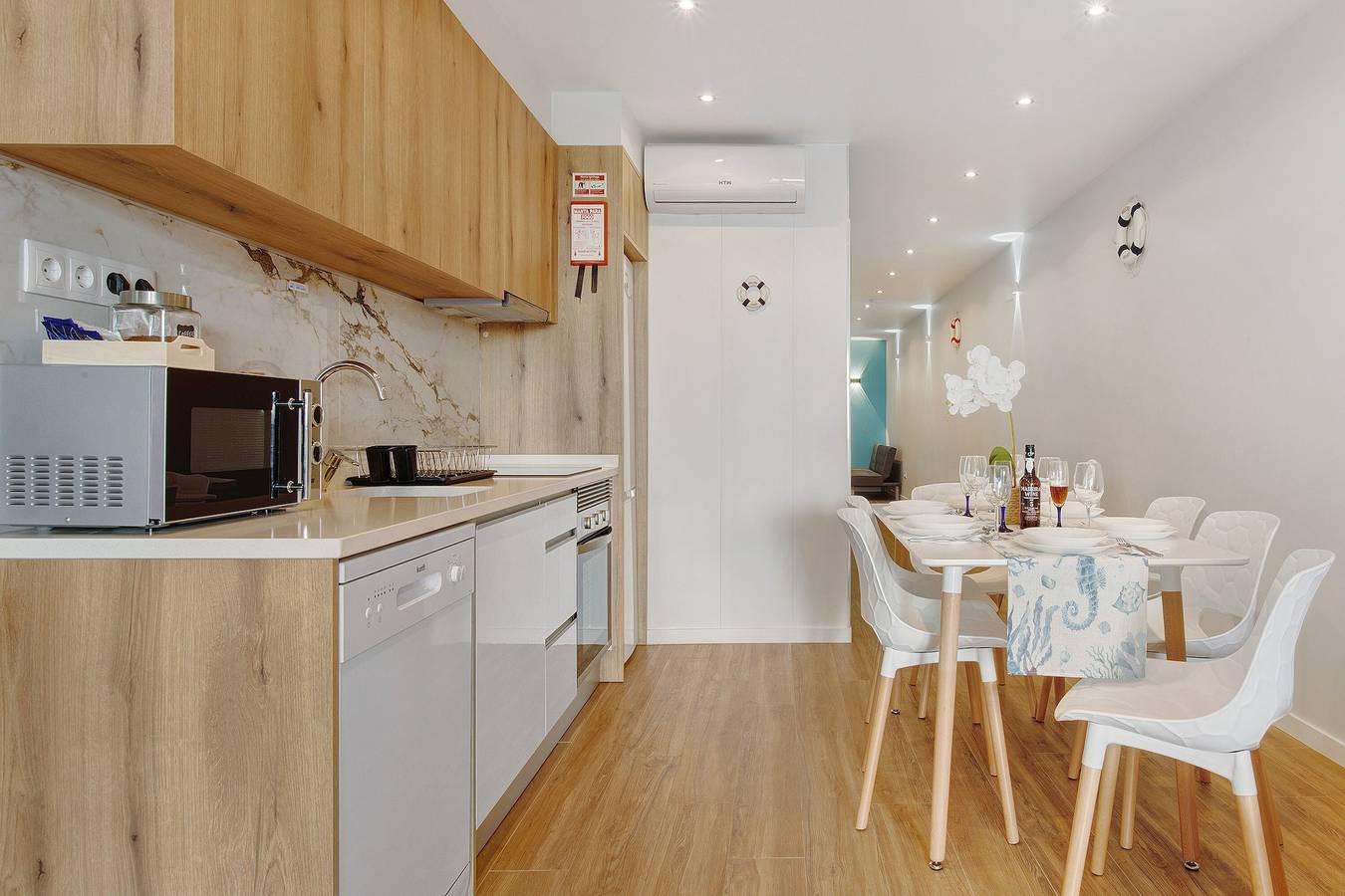 Ganze Wohnung, O Marinheiro 15A – T2 nahe dem Strand im Zentrum von Caniçal in Caniçal, Madeira