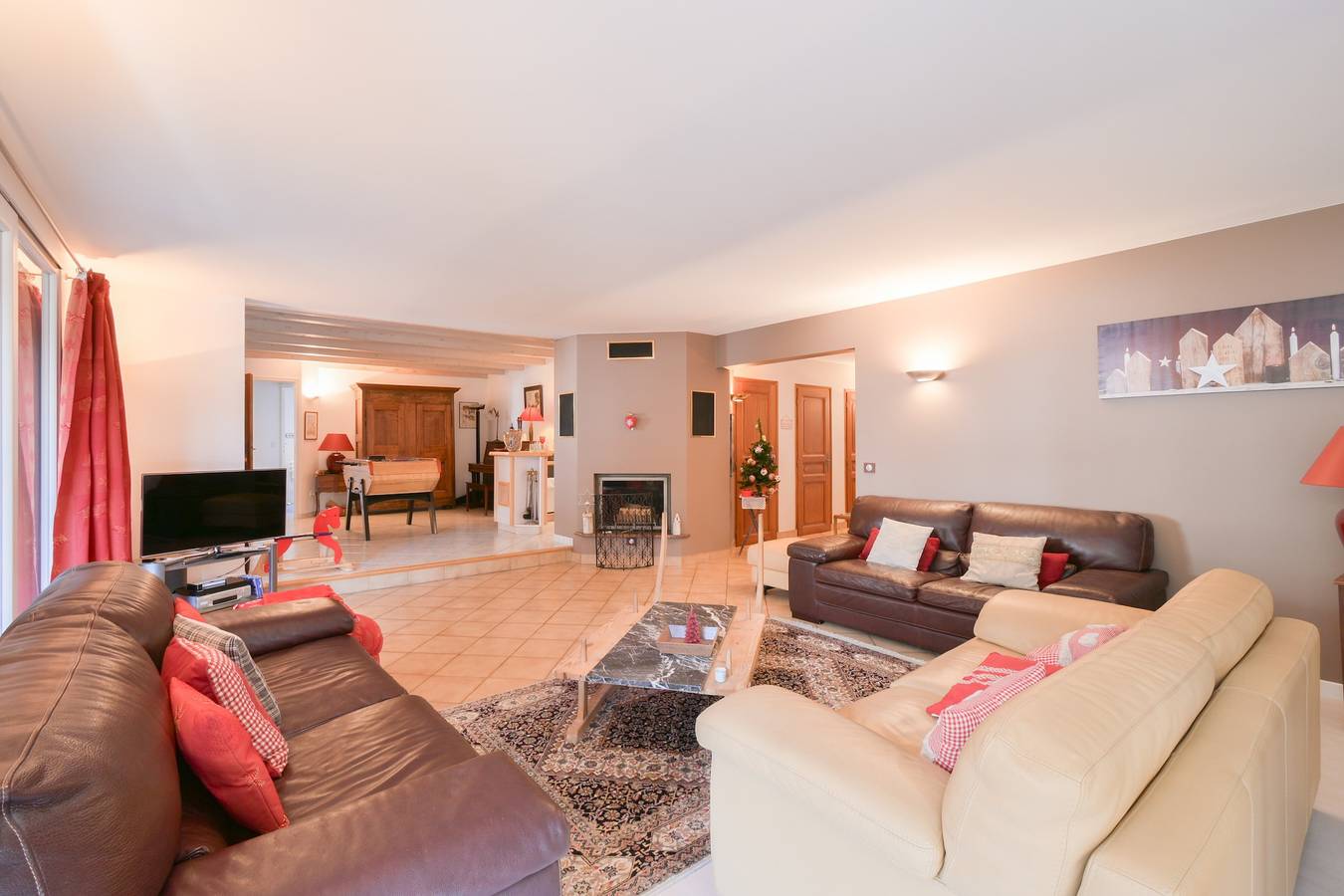 Ganze Wohnung, Appartement „La Padouck“ mit Bergblick, privater Terrasse und Wlan in Thônes, Annecy und Umgebung