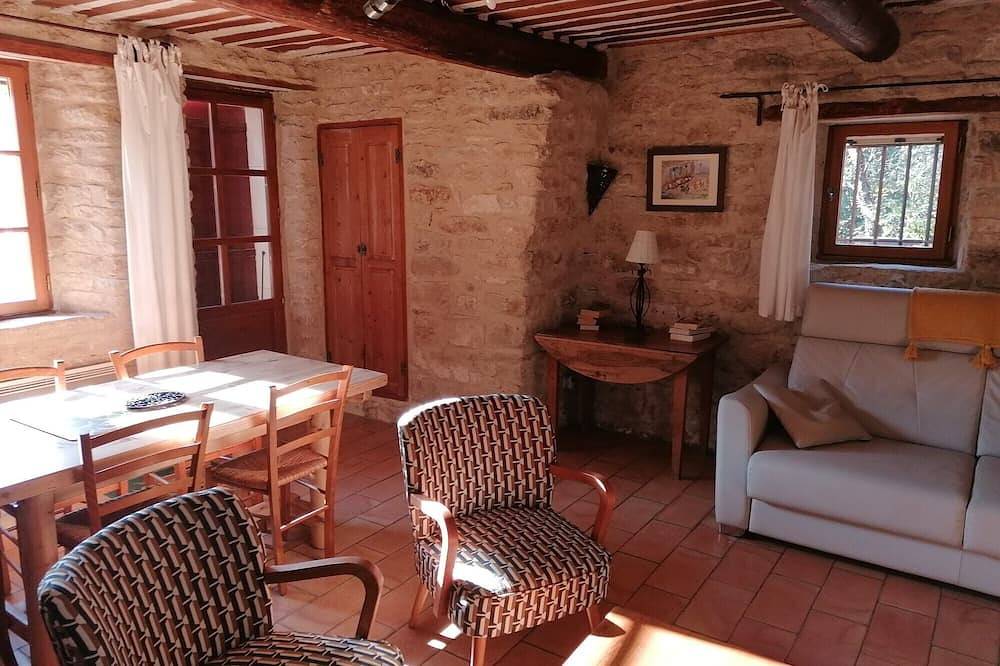 Charmantes Steinhaus mit eigenem Pool. Gdf 84G2842 *** in Ménerbes, Regionaler Naturpark Luberon