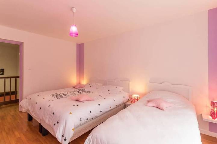 Gîte pour 8 personnes, avec jardin et balcon à Ronchamp - 2