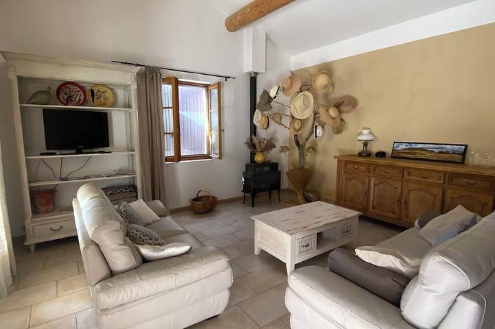 Location de vacances pour 4 personnes, avec balcon et jardin à Fons-sur-Lussan - 4